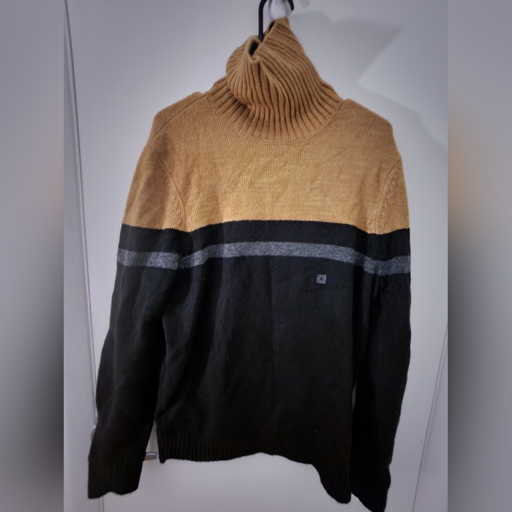 NWT Express Men's Turtleneck Sweater Medium